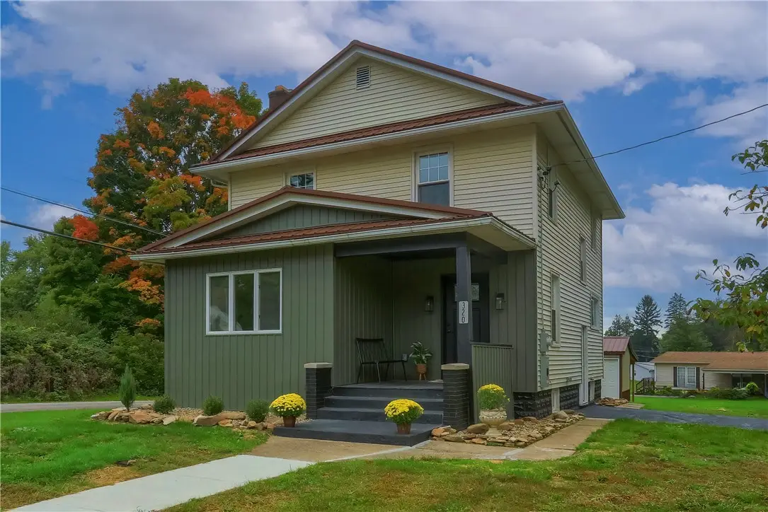 320 Morrison Ave, Ellwood City, PA 16117 - #1