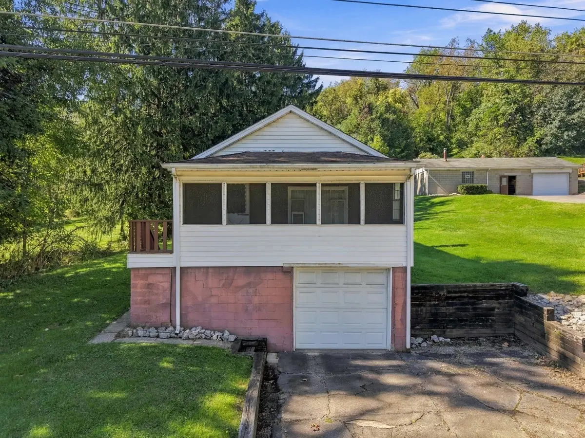 1308 Butler Road, Springdale, PA 15144 - #1