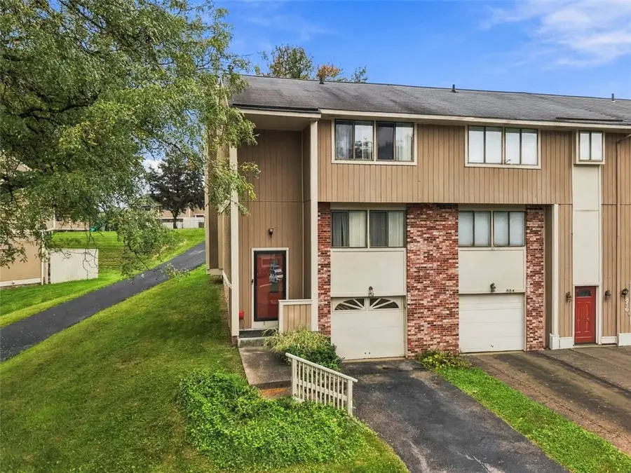 852 Wheatland Cir, Bridgeville, PA 15017 - #3