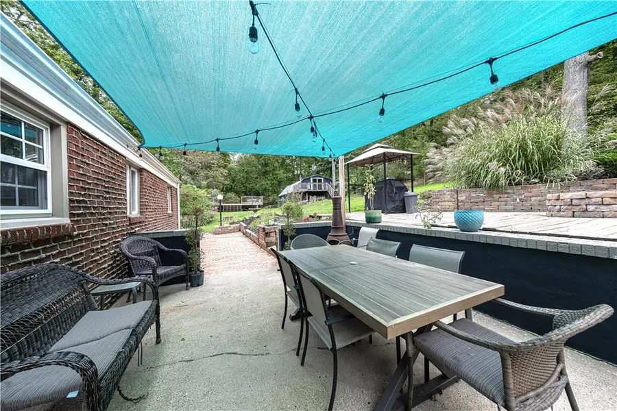 715 Powers Dr, Wexford, PA 15090 - #3