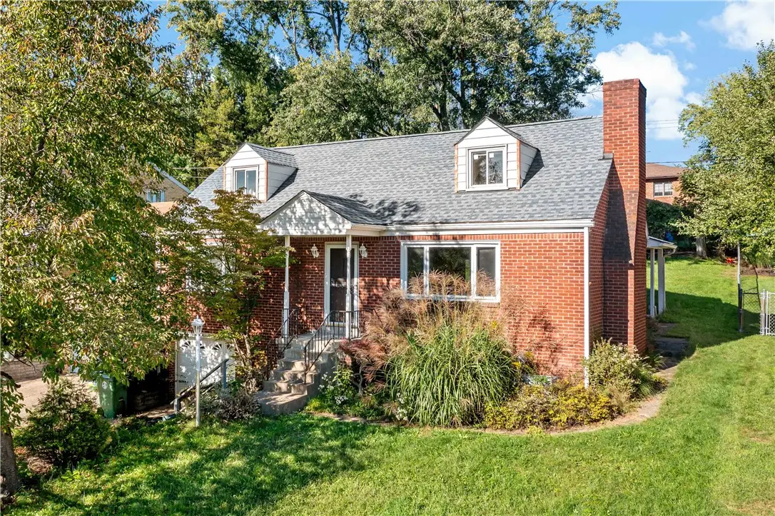 859 Corbett Dr, Pittsburgh, PA 15234 - #1