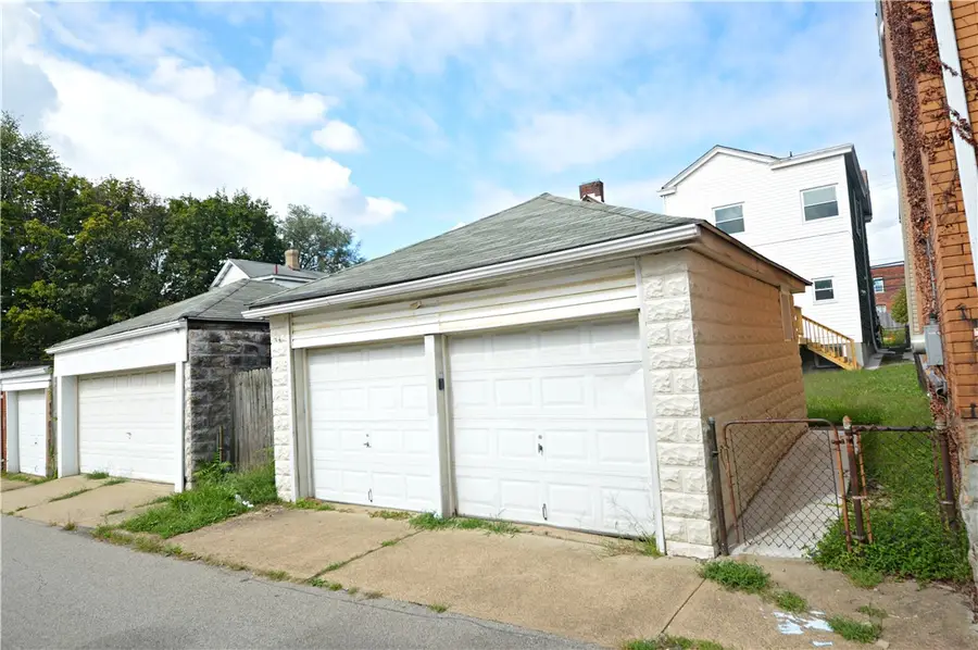 632 Industry St, Pittsburgh, PA 15210 - #3