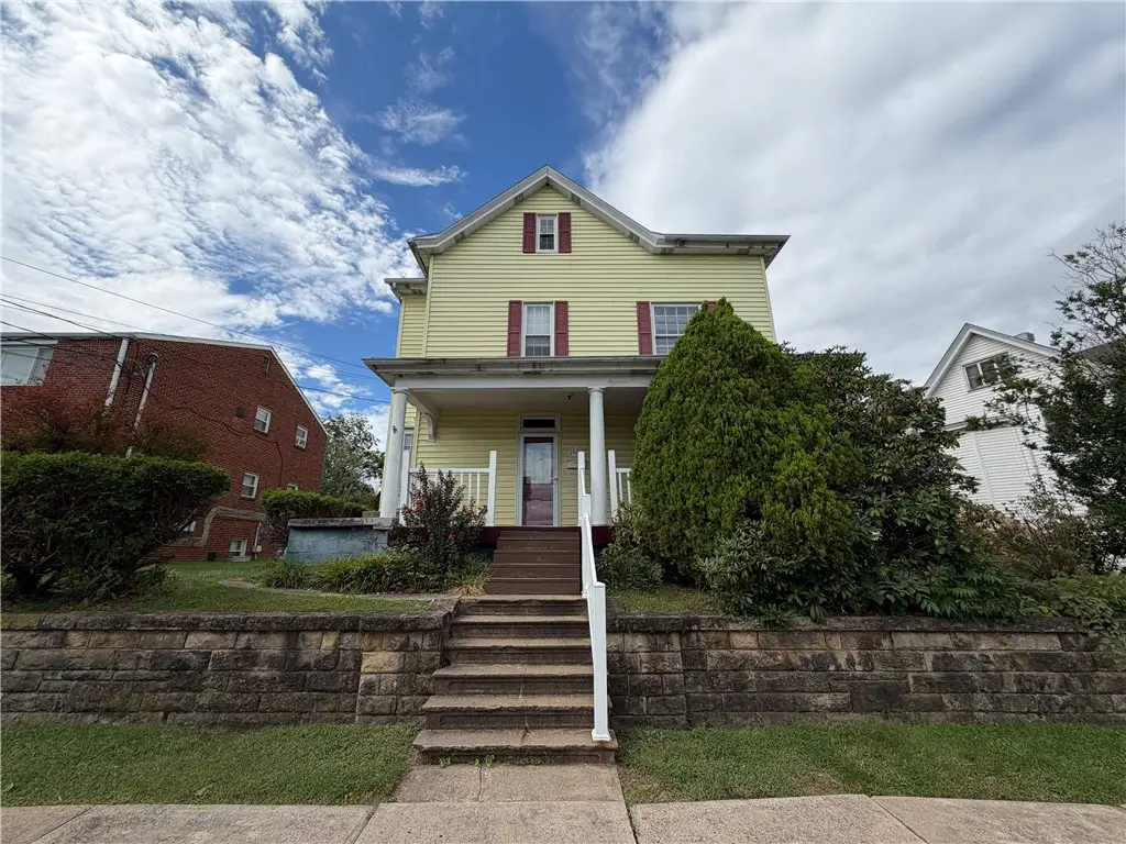 311 N 5th St, Youngwood, PA 15697 - #1