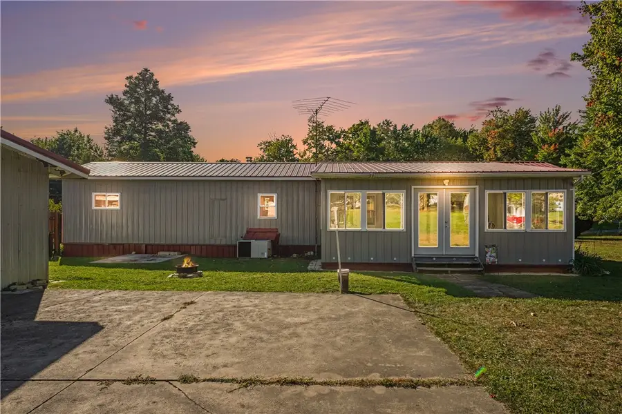 14574 Evergreen Dr, Linesville, PA 16424 - #2