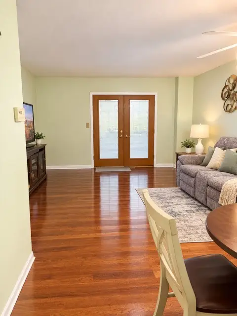 654 Homewood Dr, Pittsburgh, PA 15235 - #2