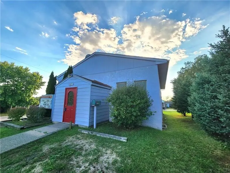 1512 Jackson Ave, New Castle, PA 16101 - #2