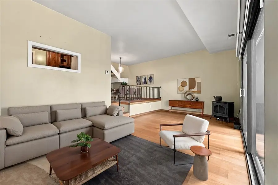 2034 Swallow Hill, Pittsburgh, PA 15220 - #3