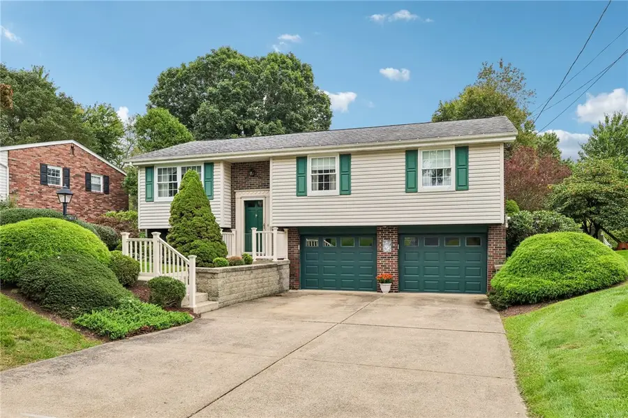 413 Olten Rd, Monroeville, PA 15146 - #2