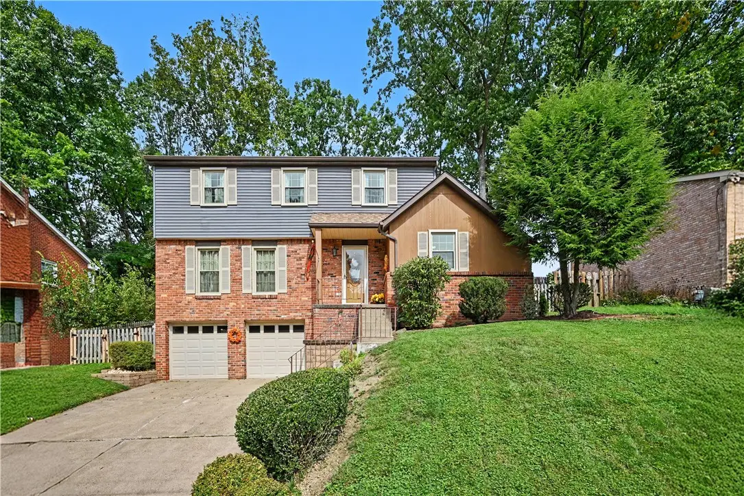 139 N Jamestown Rd, Coraopolis, PA 15108 - #1