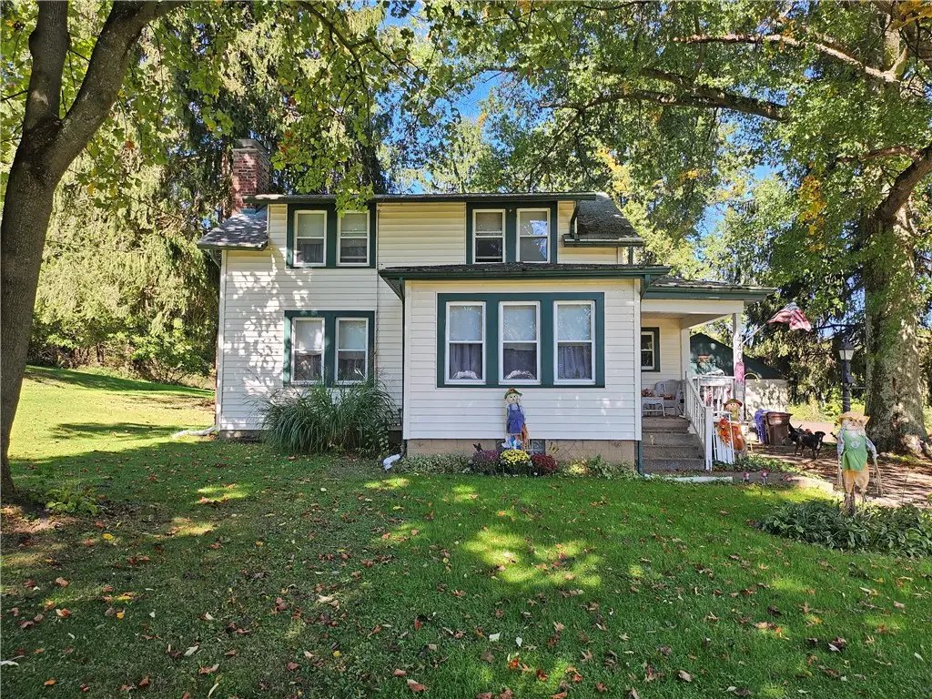 440 W Water St, Slippery Rock, PA 16057 - #1