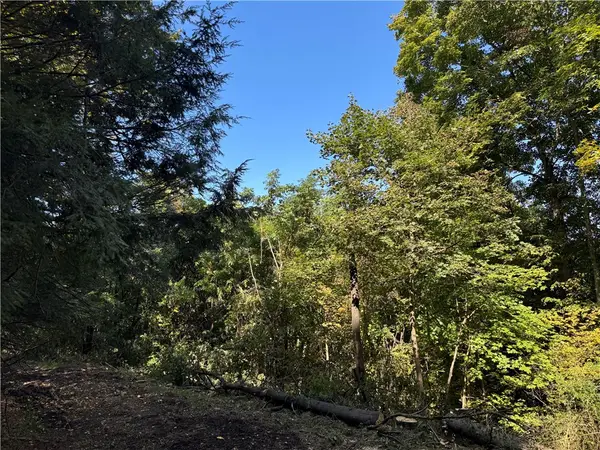 450 Mt Thor Road, Greensburg, PA 15601