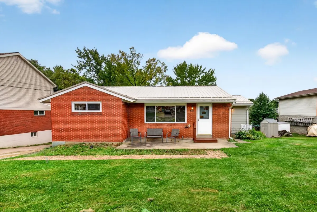 208 Burch Drive, Coraopolis, PA 15108 - #1