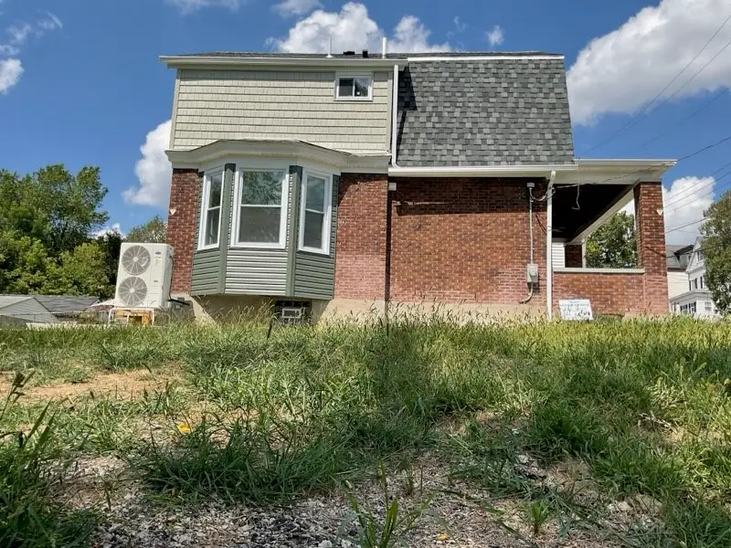 844 Gearing Ave, Pittsburgh, PA 15210 - #3