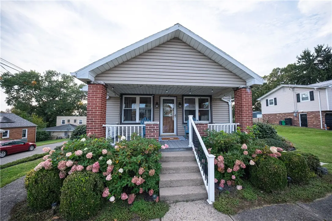501 Hillcrest Ave, Beaver Falls, PA 15010 - #1