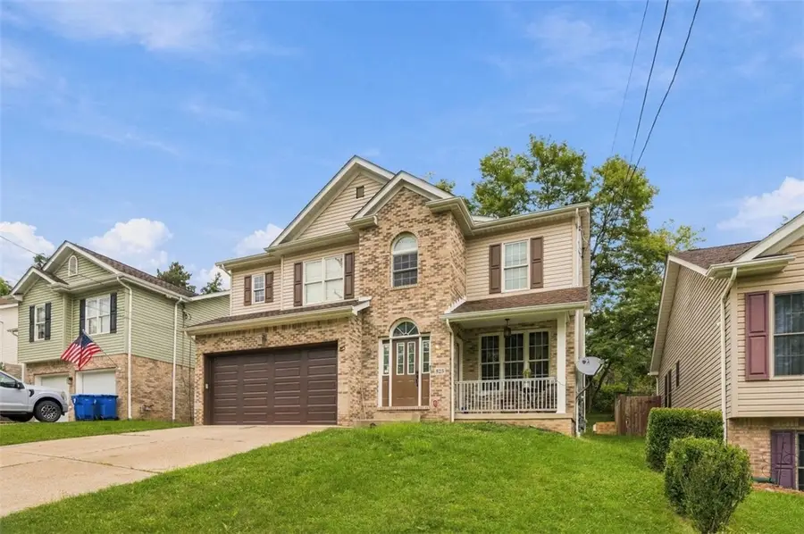 525 Hoover Rd, Pittsburgh, PA 15235 - #3