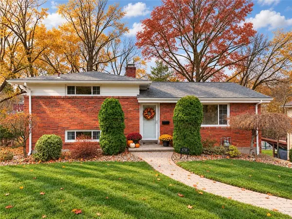 4798 Oakridge Drive, Pittsburgh, PA 15227