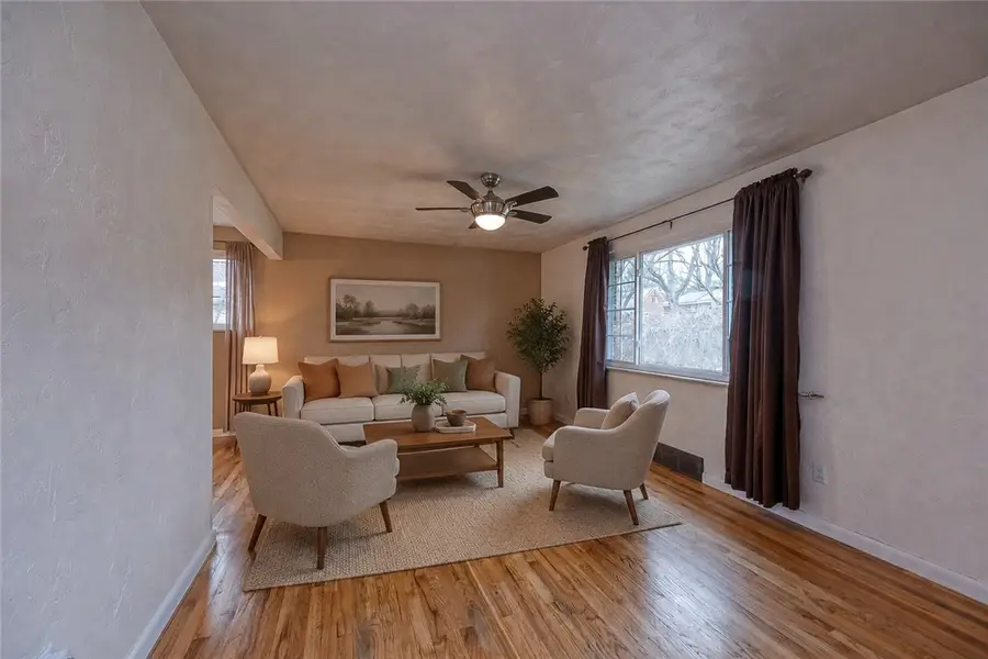 4798 Oakridge Drive, Pittsburgh, PA 15227 - #3