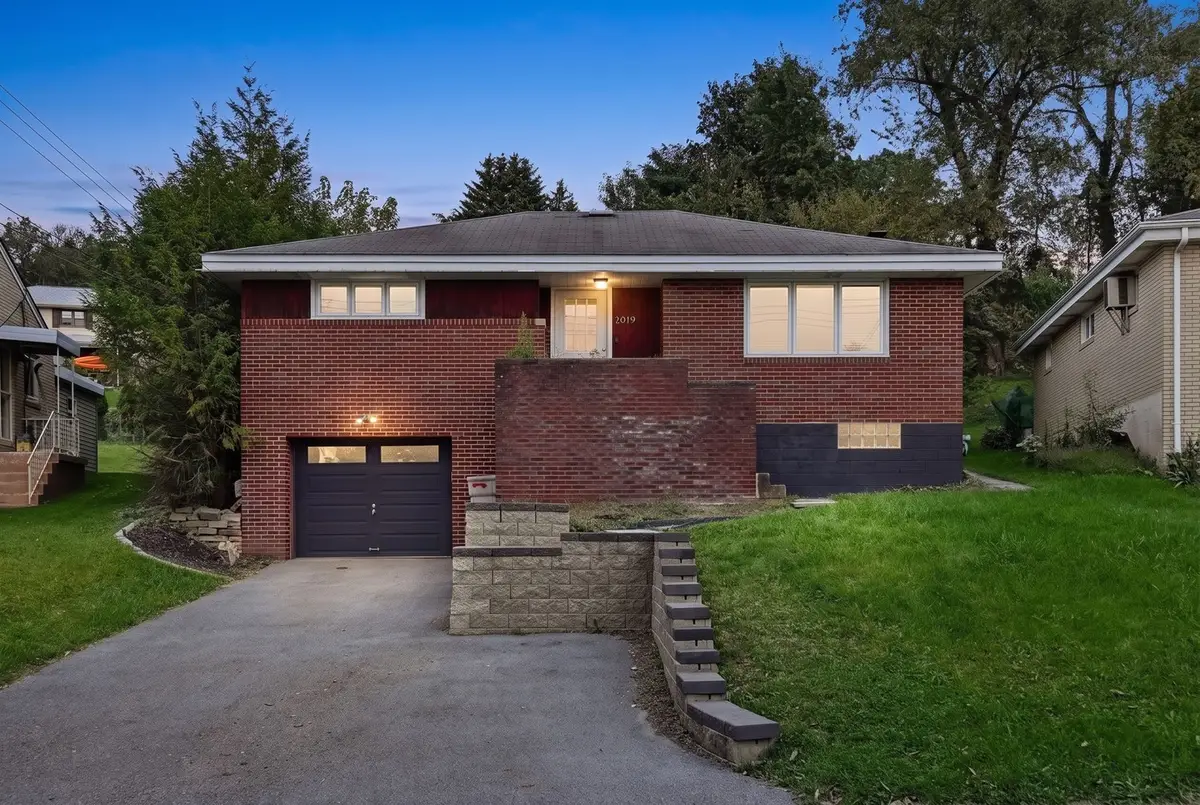 2019 Arnold Acres Drive, Pittsburgh, PA 15205 - #1