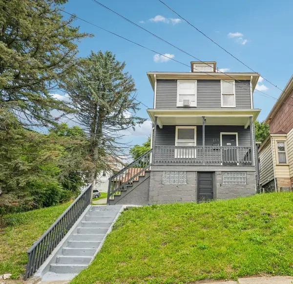 319 Bessemer Ave, Lyndora, PA 16045