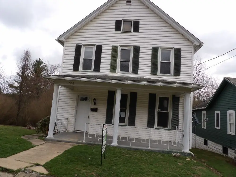 806 E 4th St, Oil City, PA 16301 - #1
