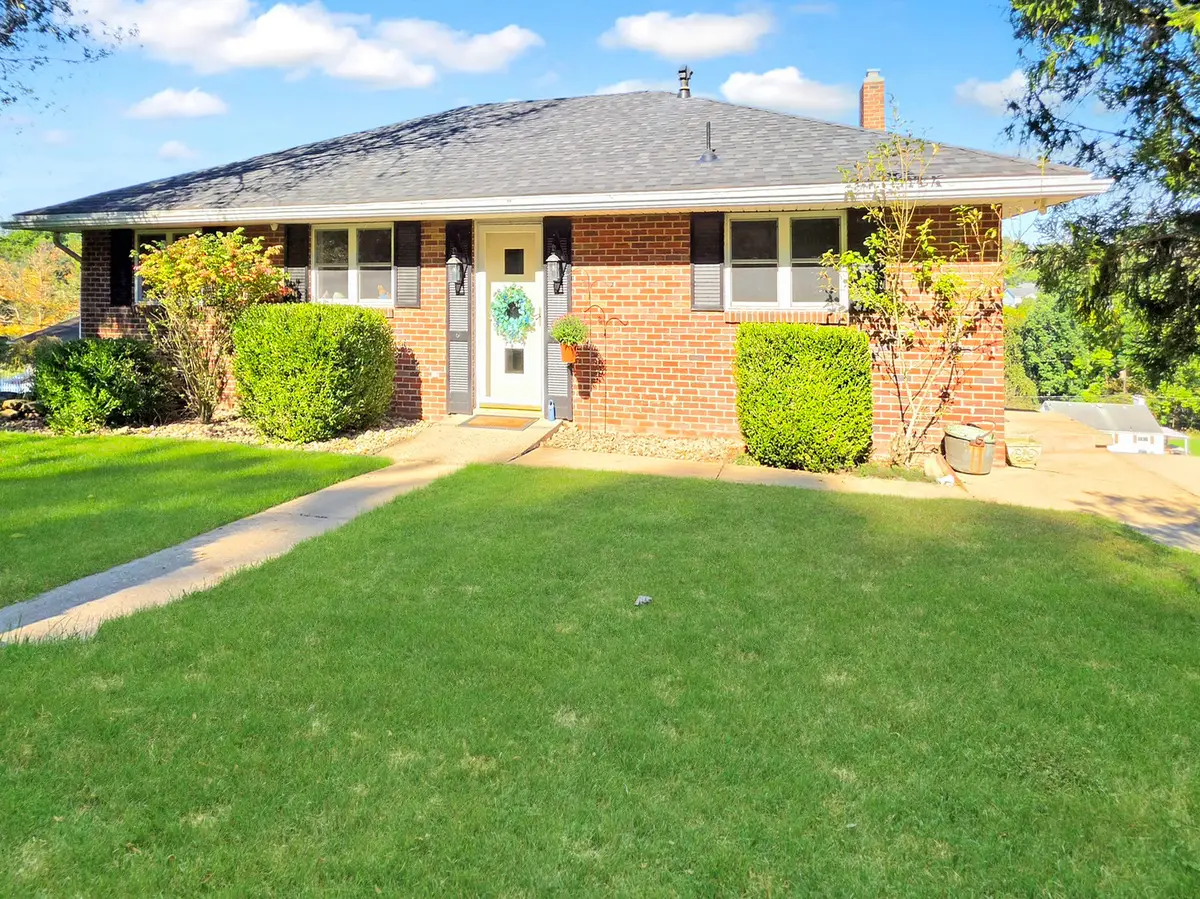 1345 Clifton Road, Washington, PA 15301 - #1