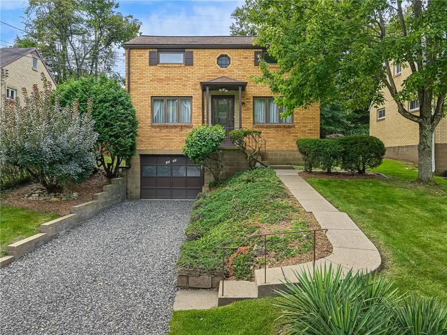 1050 Ardmore Manor Dr, Pittsburgh, PA 15221 - #2