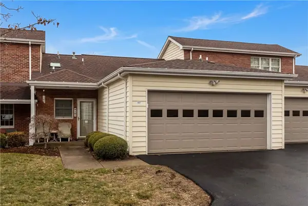 107 Boxwood Ct, Canonsburg, PA 15317