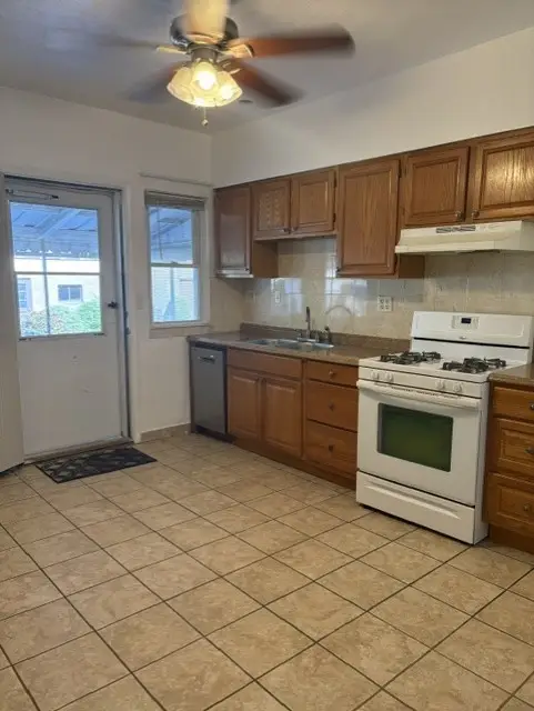 4515 Torley St, Pittsburgh, PA 15224 - #3