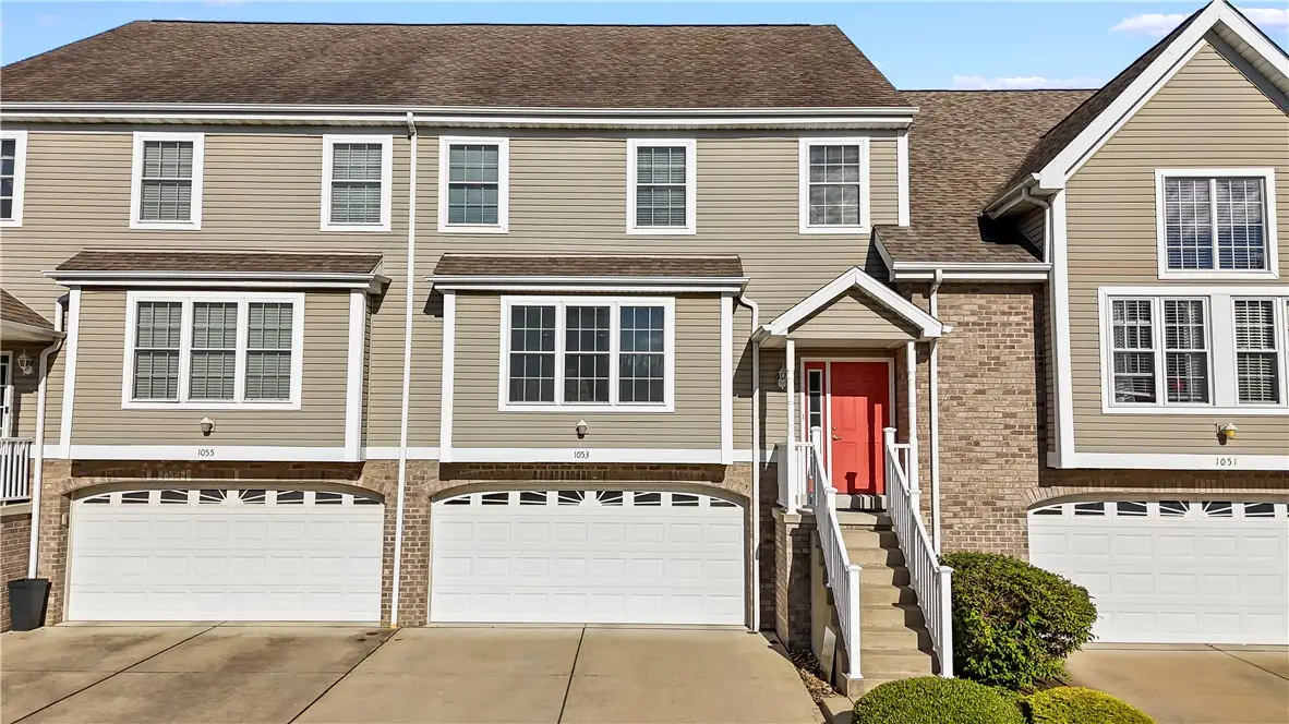 1053 Waterford Ct E, Canonsburg, PA 15317 - #1