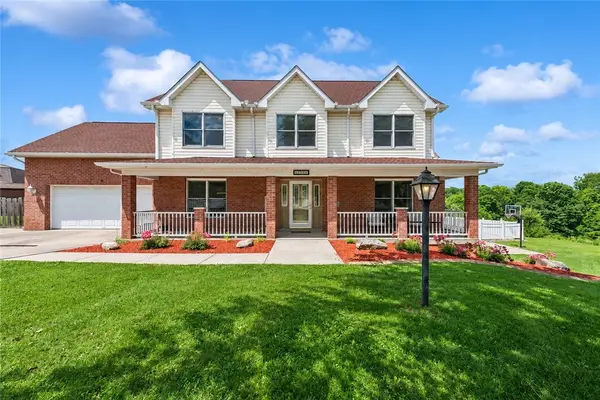 9331 Pembroke Cir, North Huntingdon, PA 15642