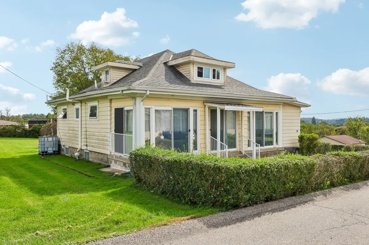 107 Hillview Road, Clairton, PA 15025 - #1