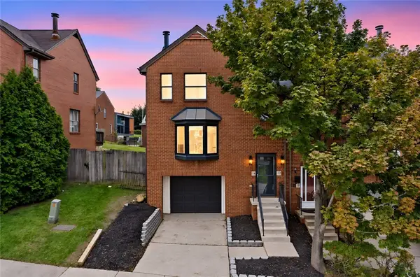 1848 Arcena St, Pittsburgh, PA 15219
