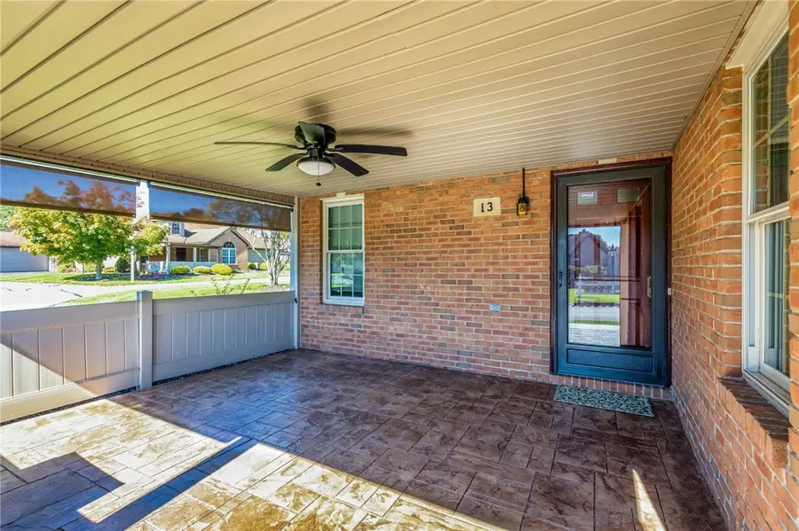 13 Ashford Dr, Cranberry, PA 16066 - #2