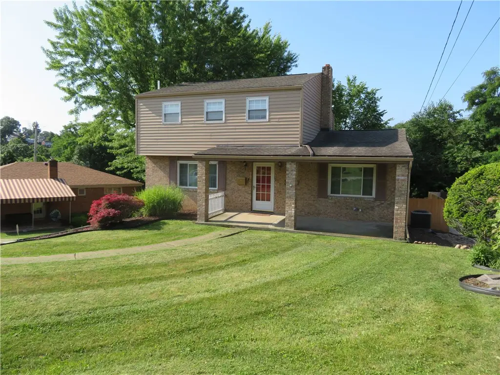 3407 Pinewood Drive, Homestead, PA 15120 - #1