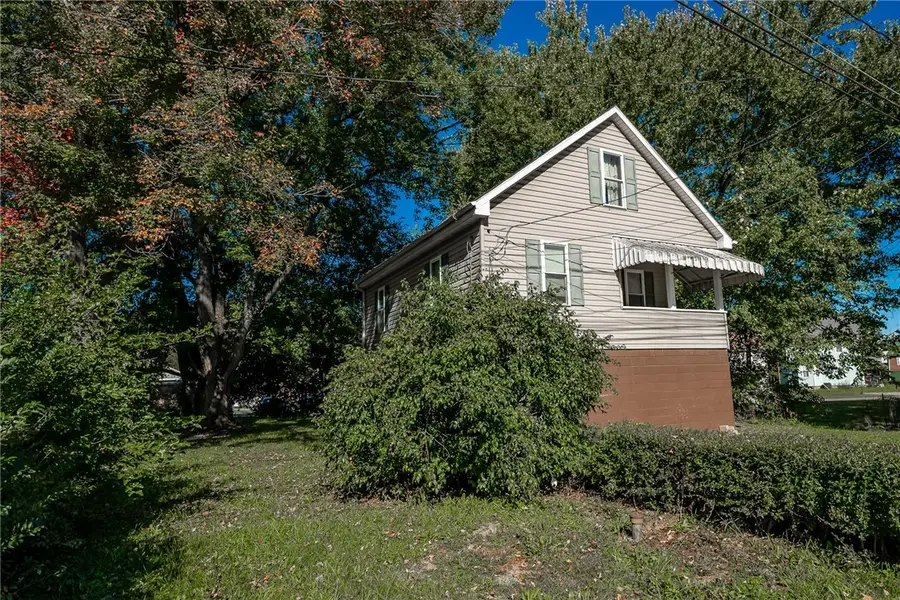 1717 1/2 5th Avenue Extension, Ford City, PA 16226 - #3