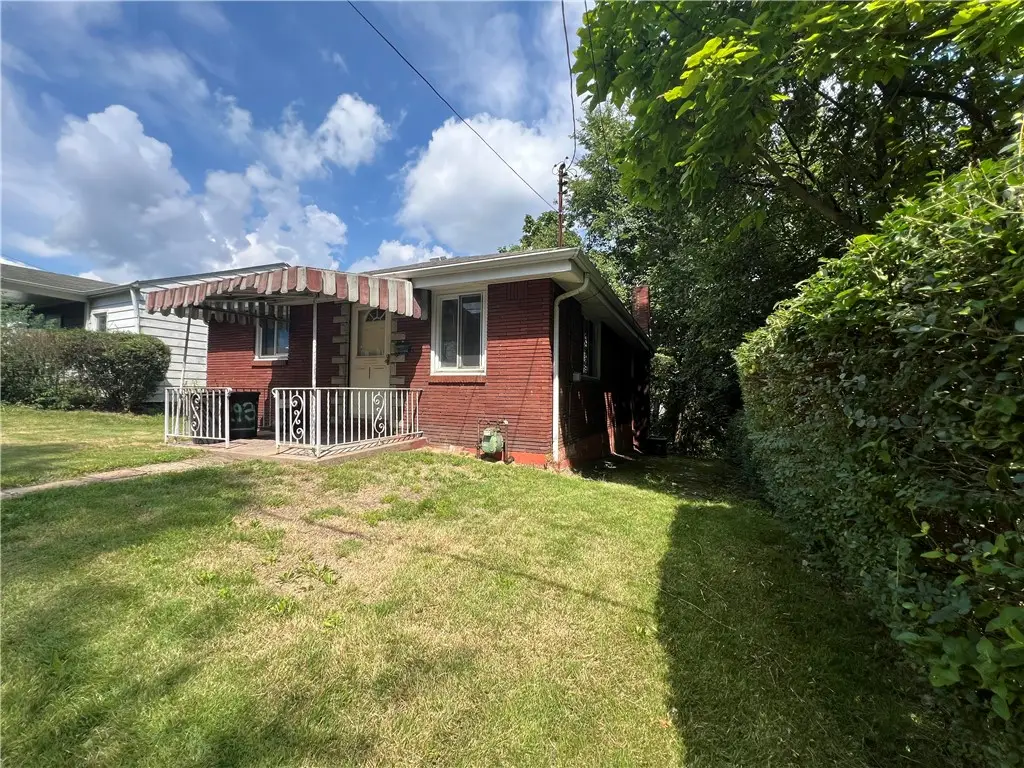 2939 Idaho St, McKeesport, PA 15132 - #1