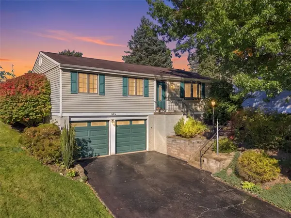 335 Sunridge Dr, Freedom, PA 15042