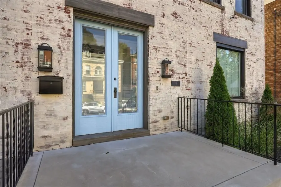 203 Stratford Ave, Pittsburgh, PA 15206 - #3