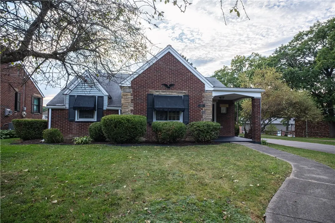3013 21st Ave, Beaver Falls, PA 15010 - #1