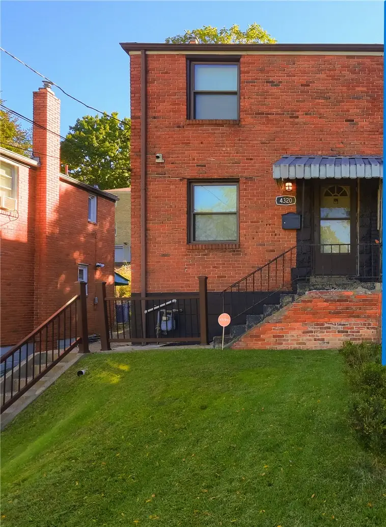 4320 Coleridge St, Pittsburgh, PA 15201 - #2