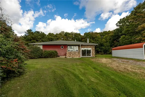 215 Lake Wilhelm Rd, Clarks Mills, PA 16114