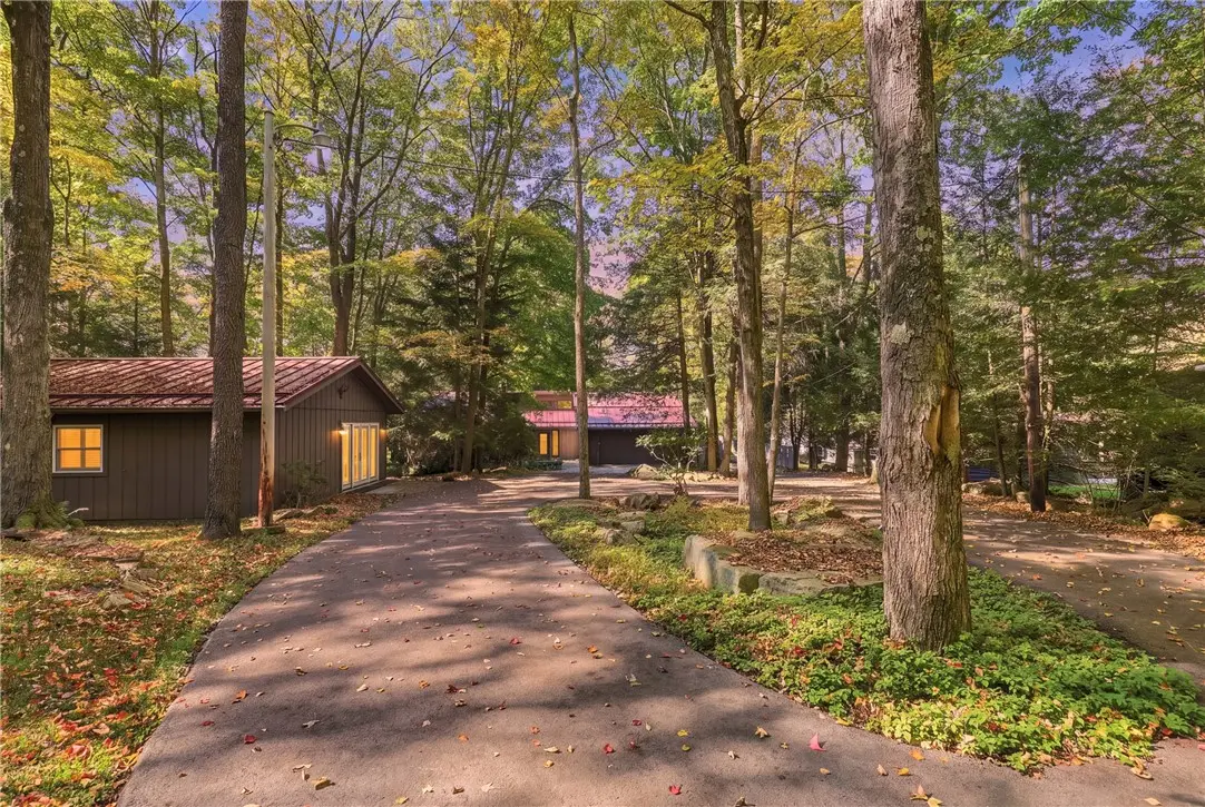 182 South Peninsula Drive, Central City, PA 15926 - #1