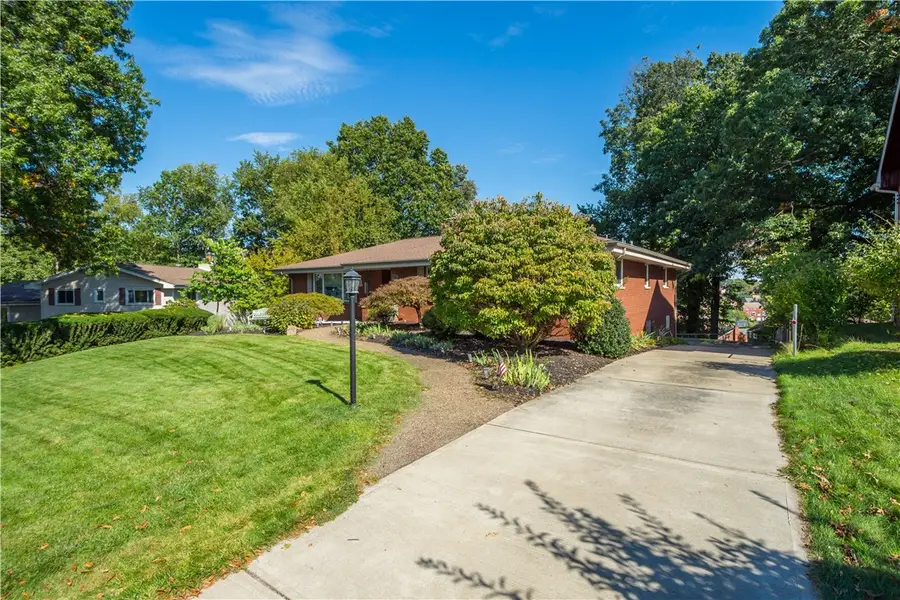 4742 Jewel Dr, Pittsburgh, PA 15236 - #3
