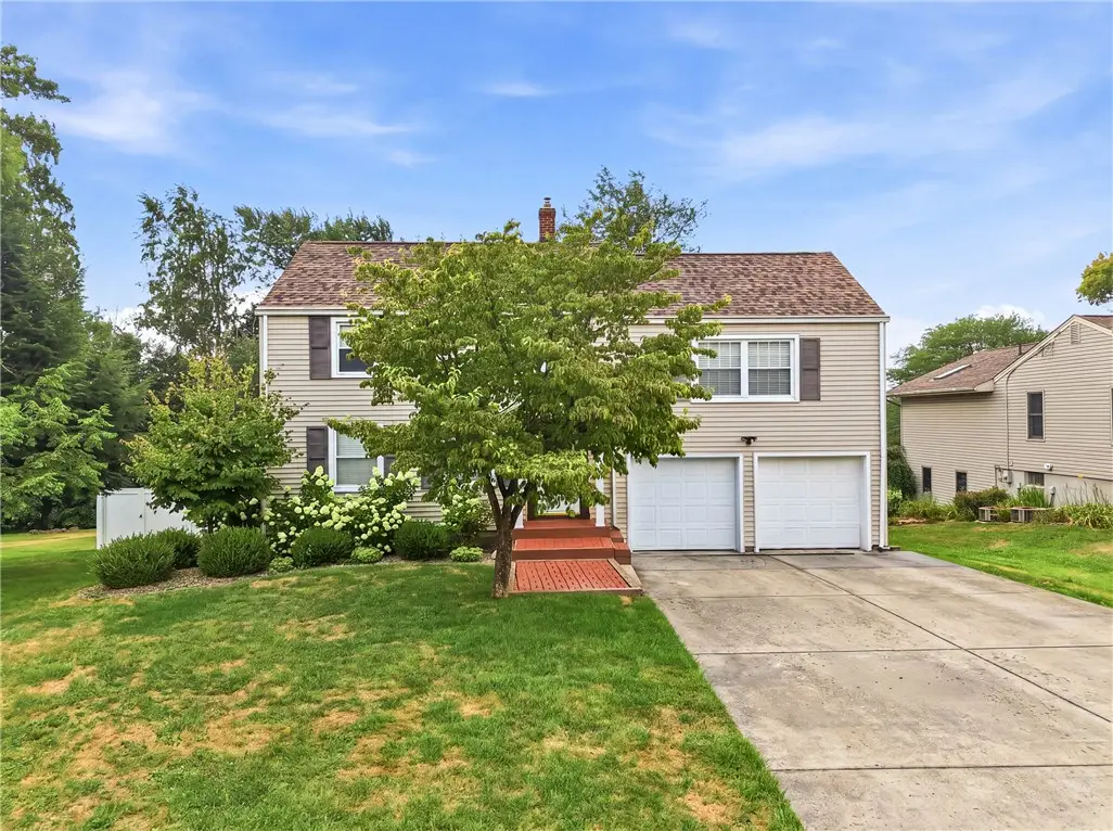 274 S Oakdale Ave, Hermitage, PA 16148 - #1