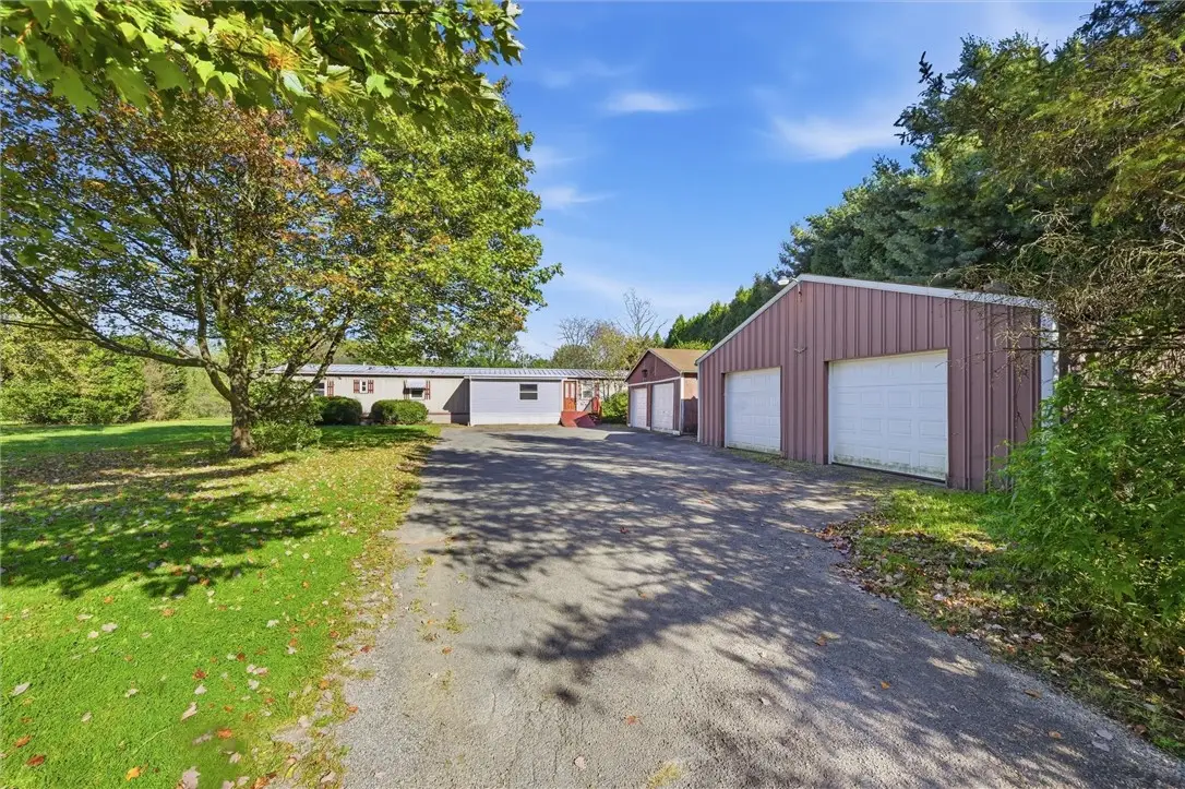 3032 Oneida Valley Rd, Hilliards, PA 16040 - #1