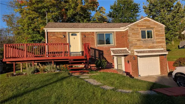 613 Chessbriar Dr, Bethel Park, PA 15102