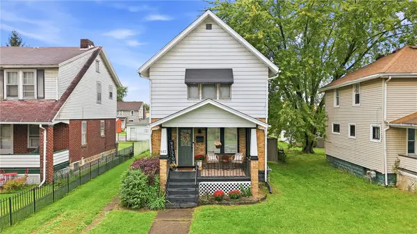 662 Stambaugh Ave, Sharon, PA 16146