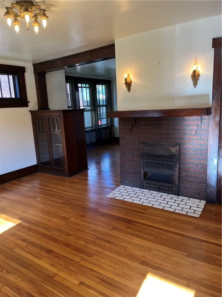 931 S Braddock Ave, Pittsburgh, PA 15221 - #2
