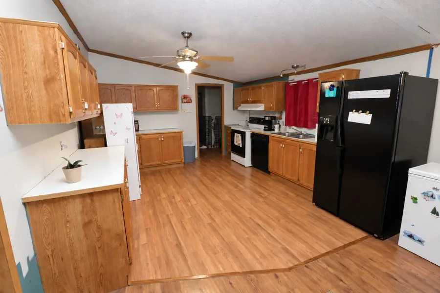 36719 Lake Road, Canadohta Lake, PA 16438 - #2