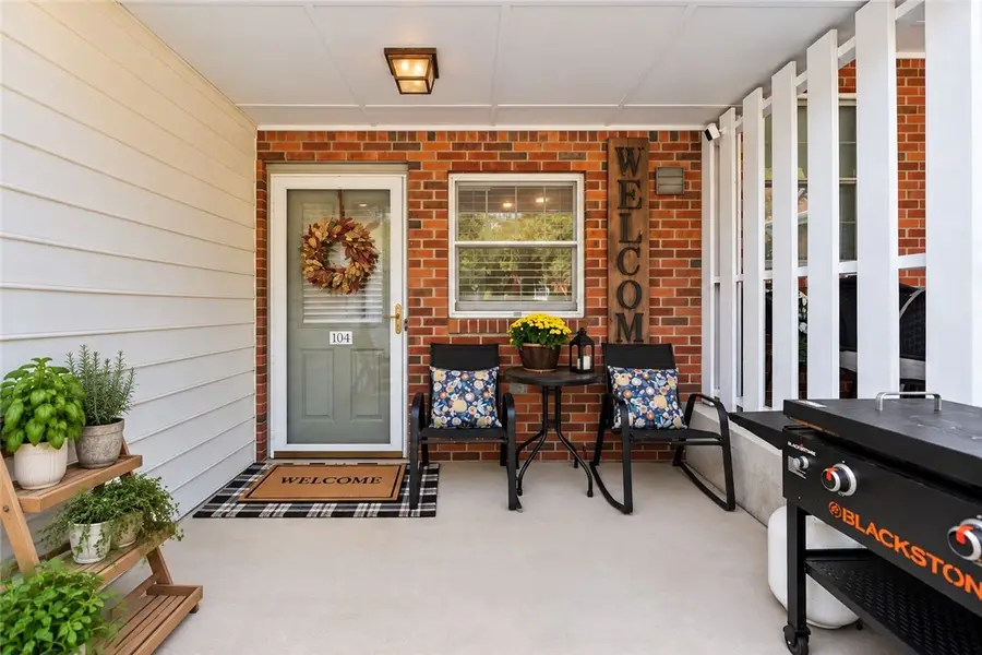104 Boxwood Ct, Canonsburg, PA 15317 - #2
